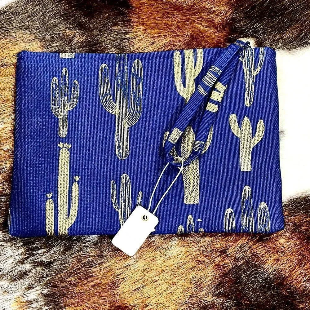 GOLDEN CACTUS NAVY WRISTLET POUCH